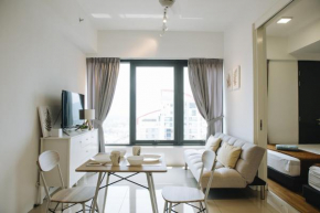 The WHITE, 2BR Cityview by WStay @ Tropicana 218 Macalister